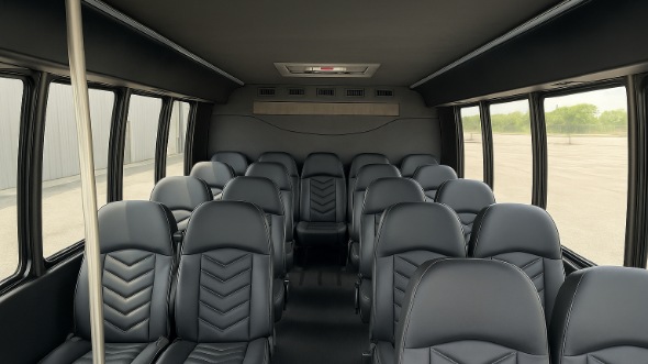 ceres 25 passenger minibus rental