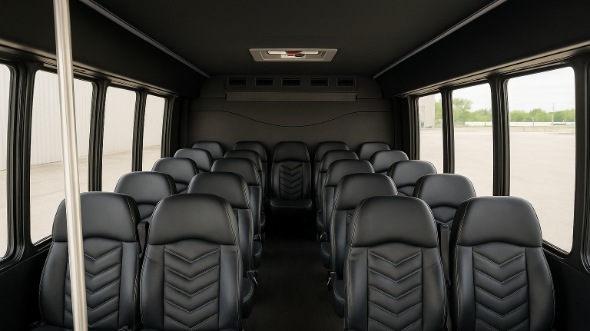 ceres 30 passenger minibus rental